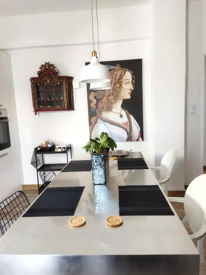 Minimal Apartment By The Beach Corinth Dış mekan fotoğraf